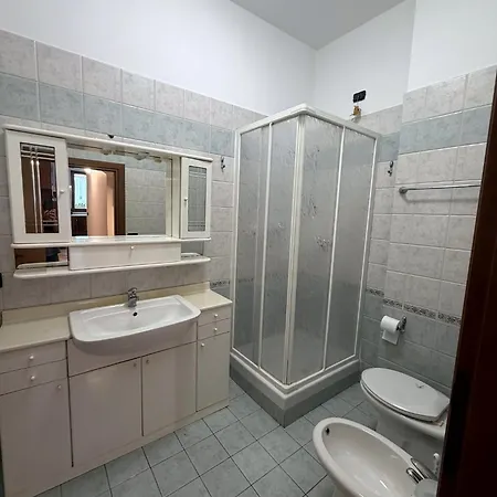 Casa Lu' 8 * Сан-Бенедетто-дель-Тронто